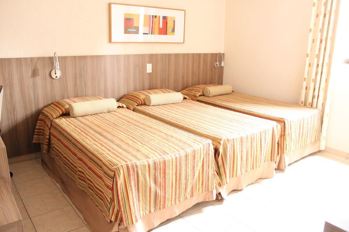 Room 14 of 48