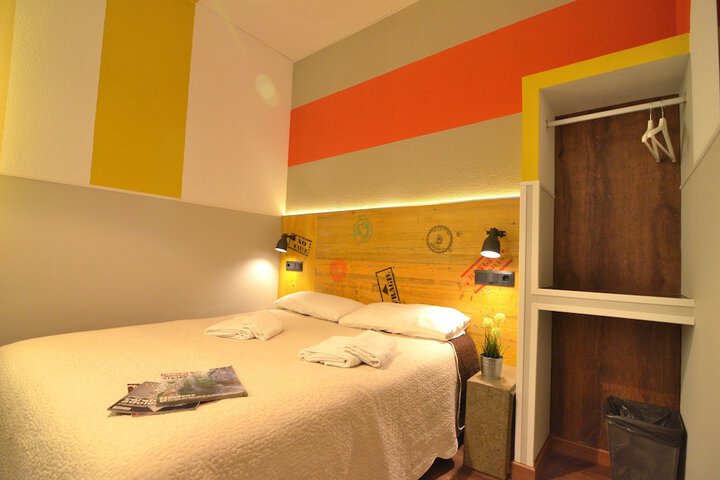 Room 21 of 53