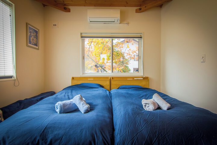 Room 16 of 55