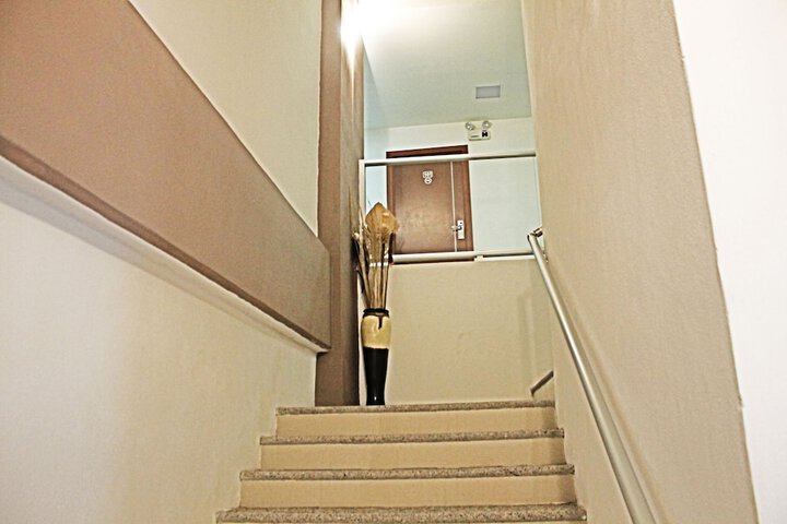 Room 29 of 42