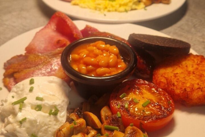 Breakfast/Coffee Service 22 of 39