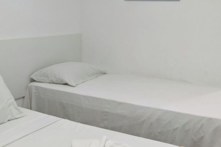 Room 5 of 31