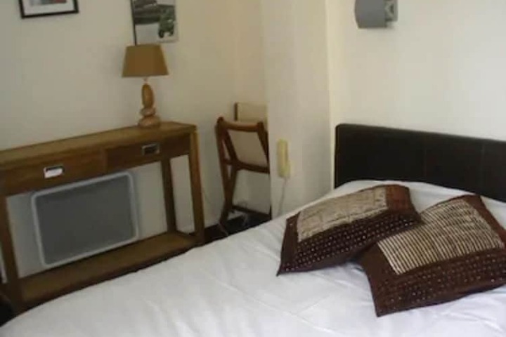 Room 7 of 22