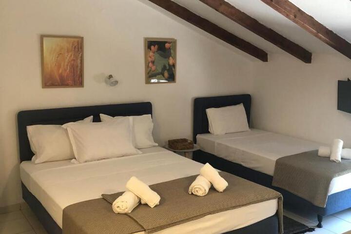 General 4 of 48