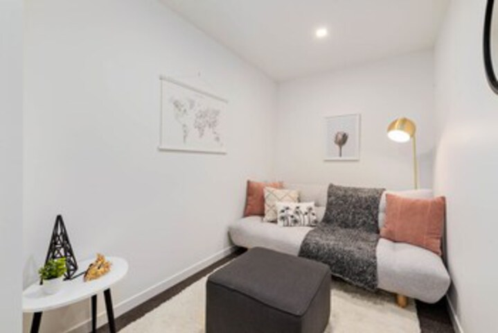 Room 21 of 24