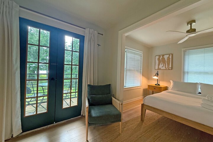Room 25 of 62
