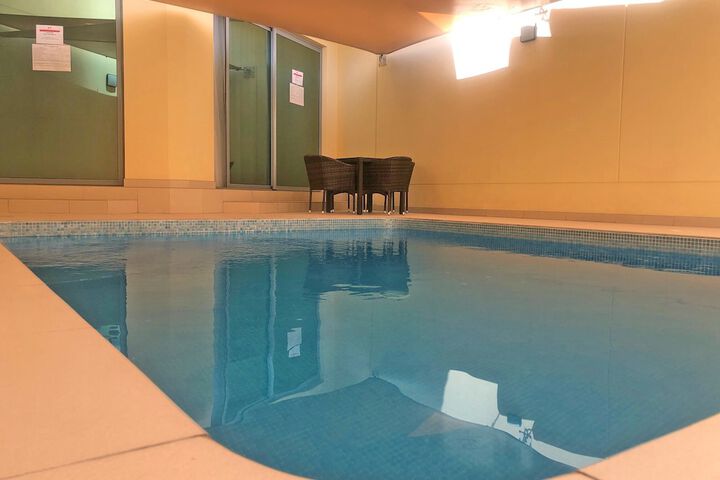Pool 52 of 83