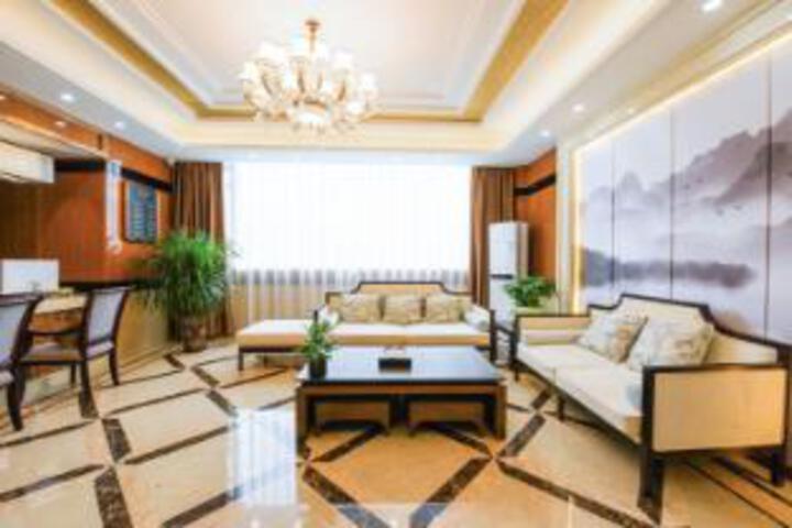Lanmi Business Hotel