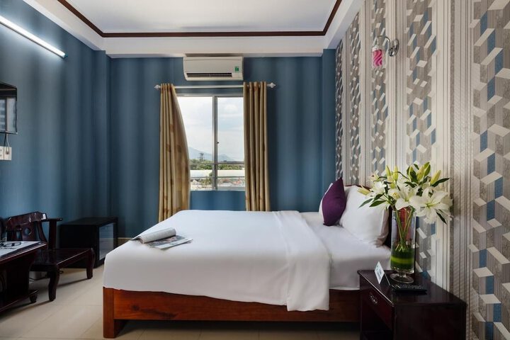 Room 15 of 46