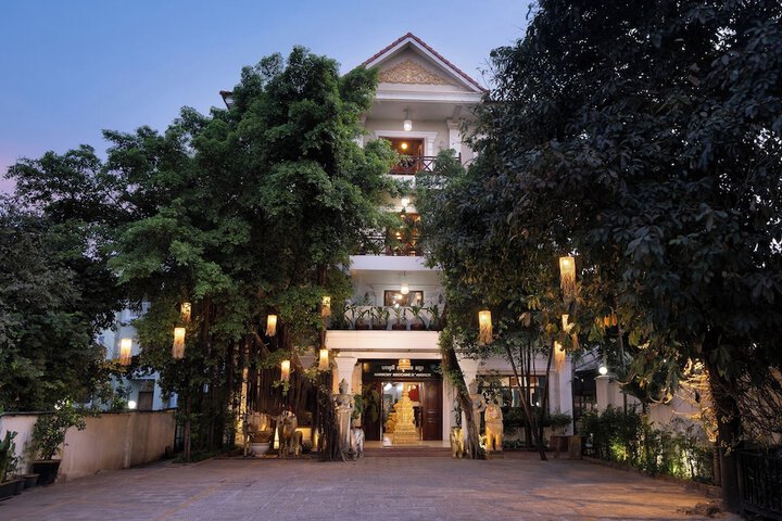 Hotel 50 of 52