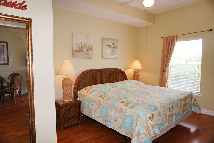 Room 55 of 132