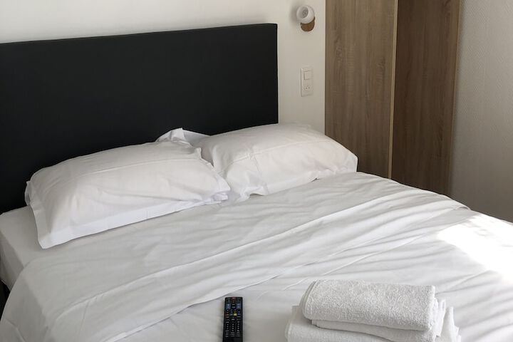 Room 22 of 46
