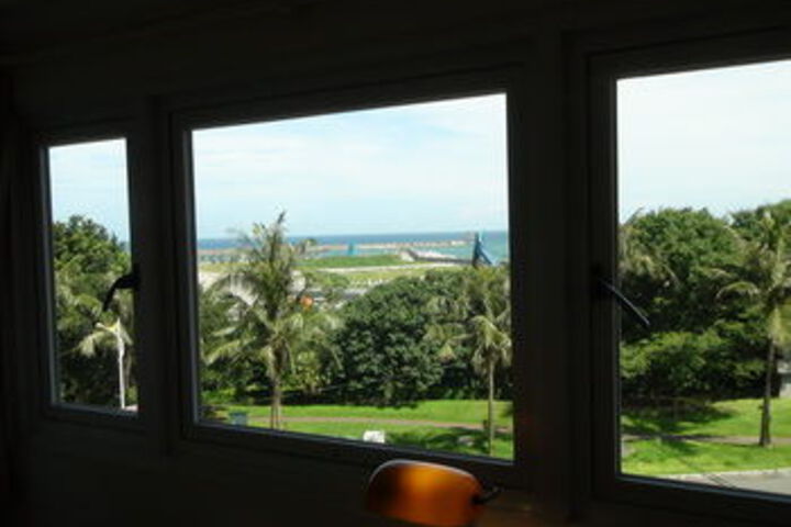 Room 16 of 29