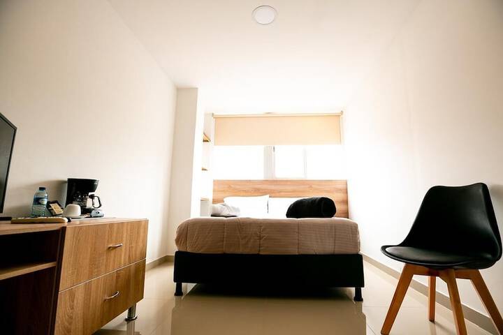 Room 10 of 20