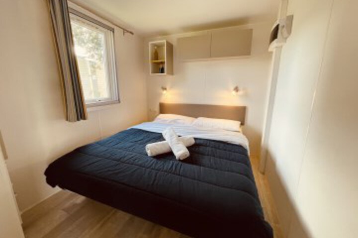 Room 16 of 30