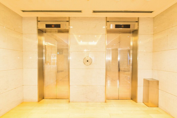 Elevator