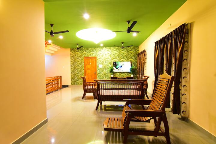 Room 6 of 26