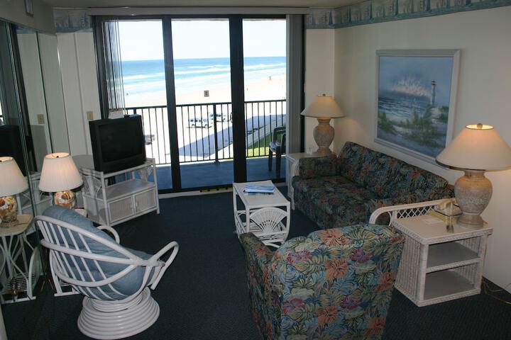 Room 3 of 26