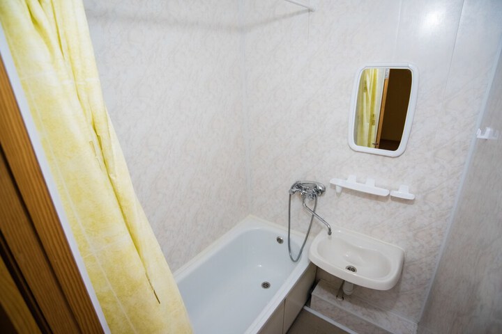Room 40 of 64