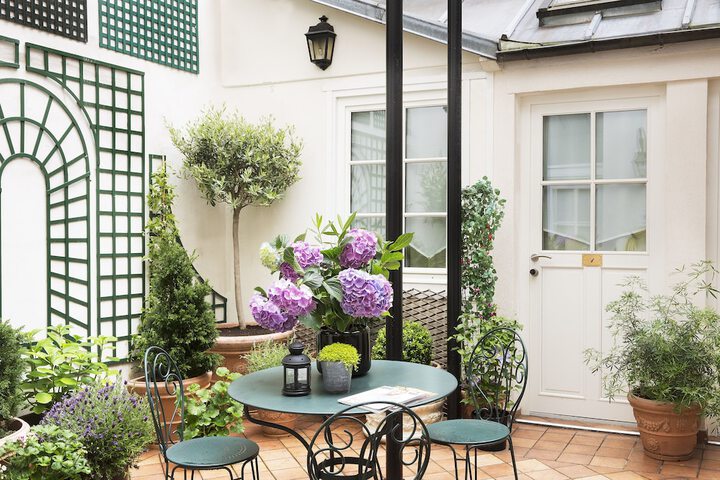 Terrace/Patio 34 of 36