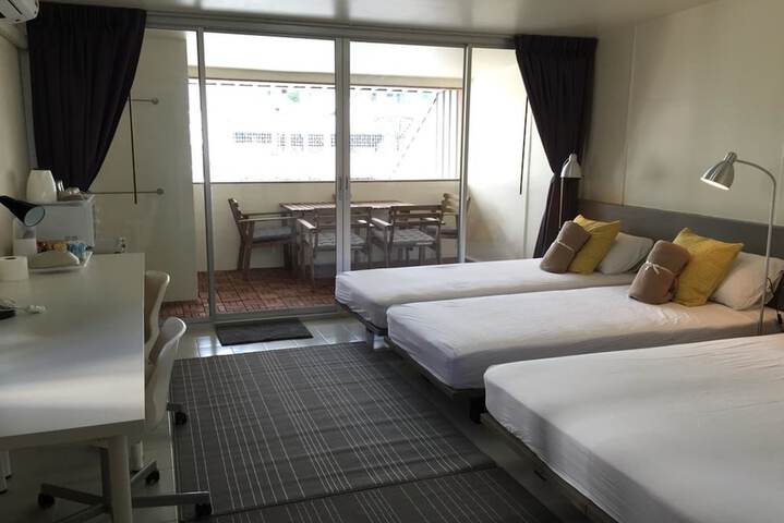 Room 7 of 92