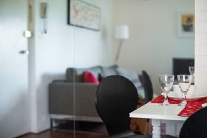 Room 12 of 20