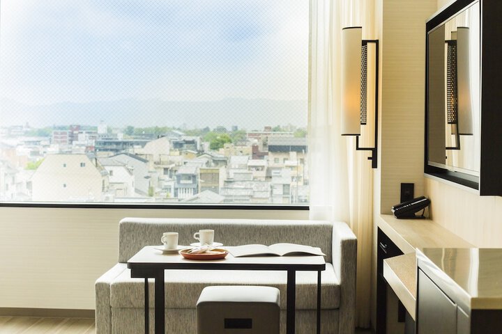 Room 45 of 160