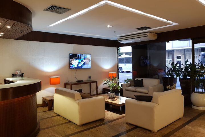 Hotel Interior 4 of 34