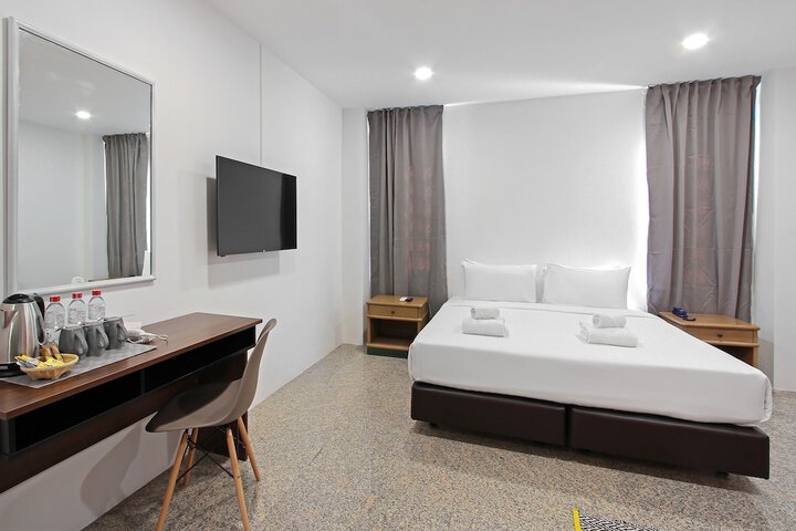 Room 34 of 69