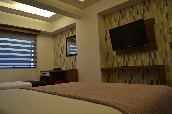 Room 4 of 45