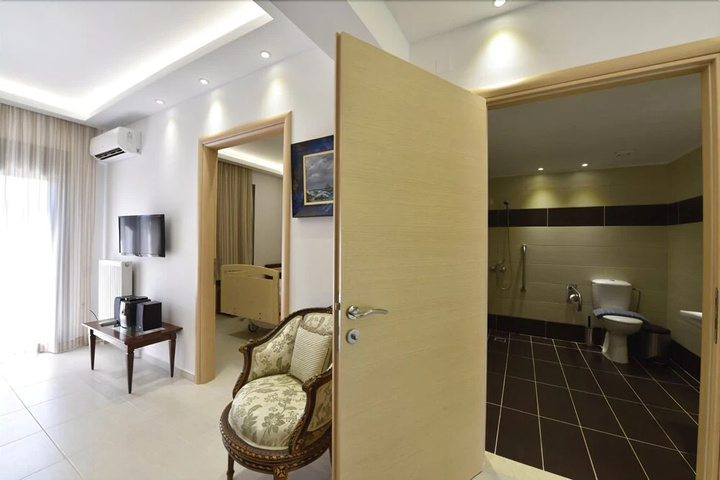 Room 3 of 15