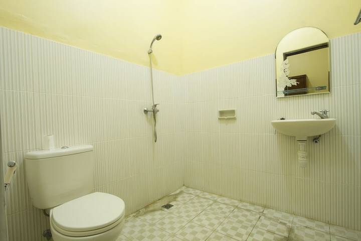 Room 31 of 51