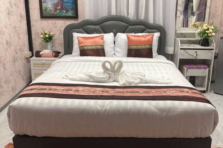 Room 19 of 47