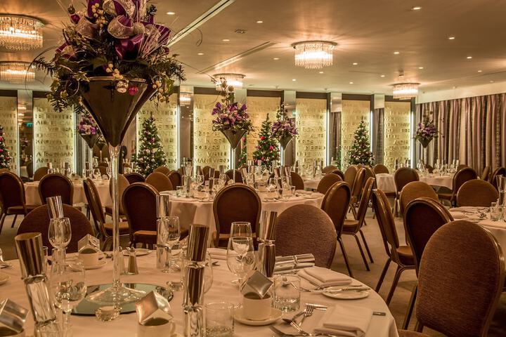 Ballroom/Hall 55 of 61