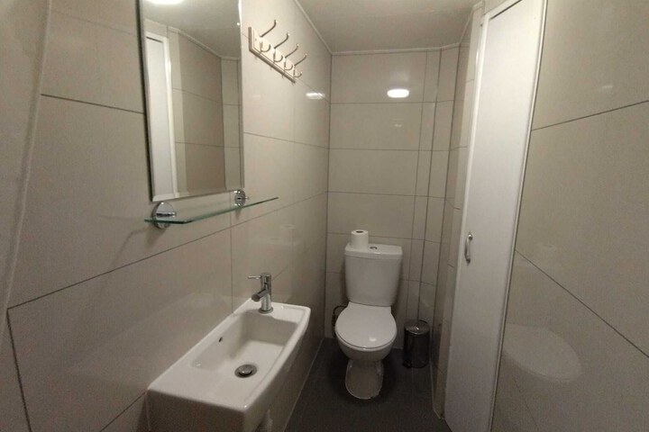Hotel Interior 256 of 283