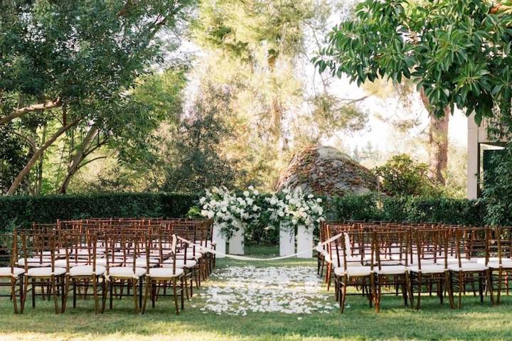 Indoor wedding