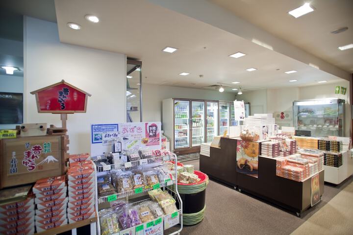 Gift Shop 34 of 58