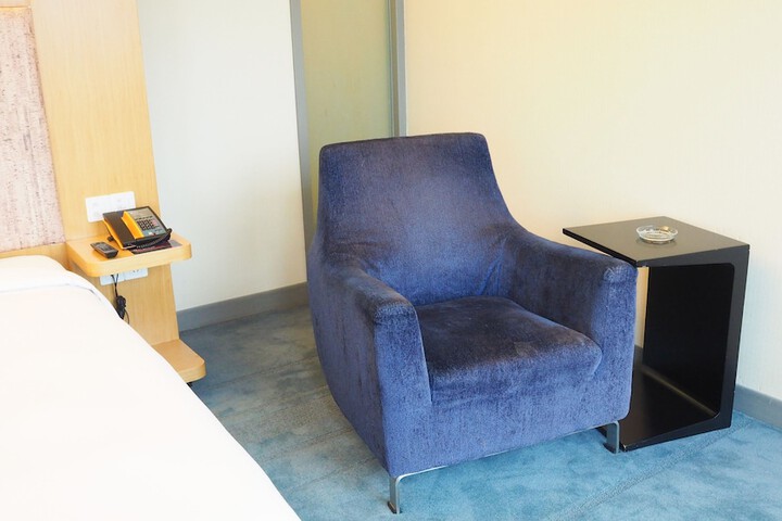 Room 27 of 56