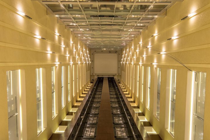 Hotel Interior 11 of 114