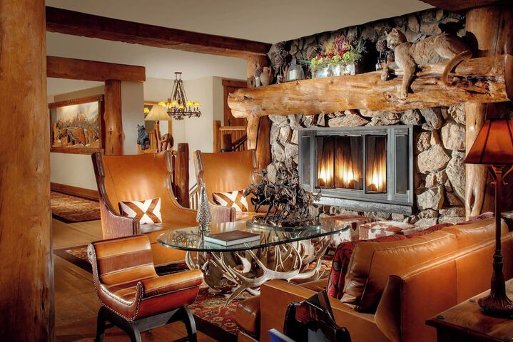 Hotel Interior 4 of 28