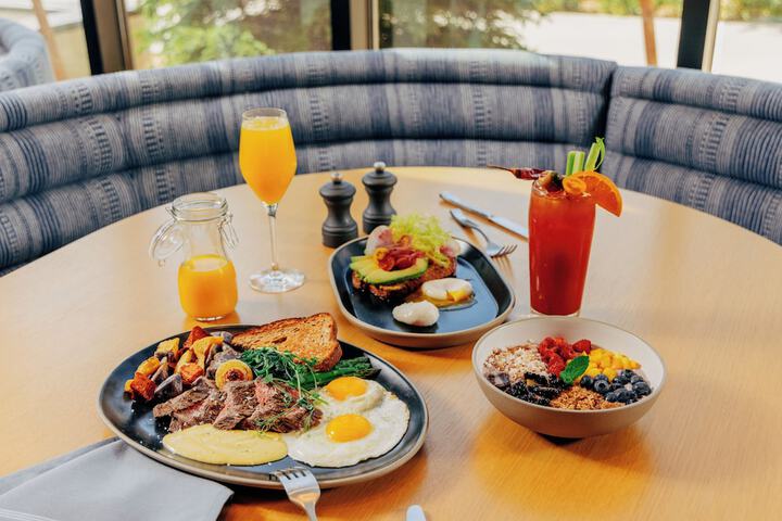 Breakfast/Coffee Service 55 of 62