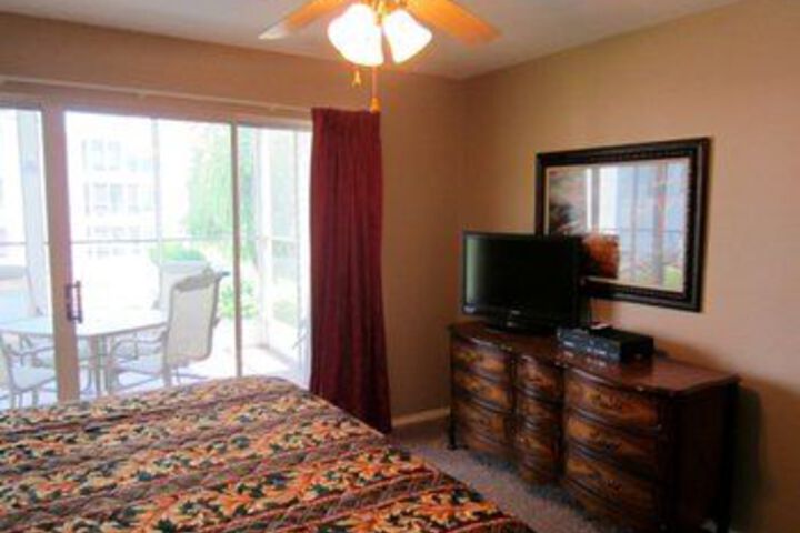 Room 18 of 48