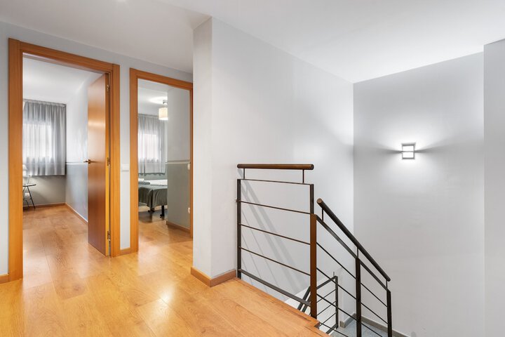 Room 14 of 30