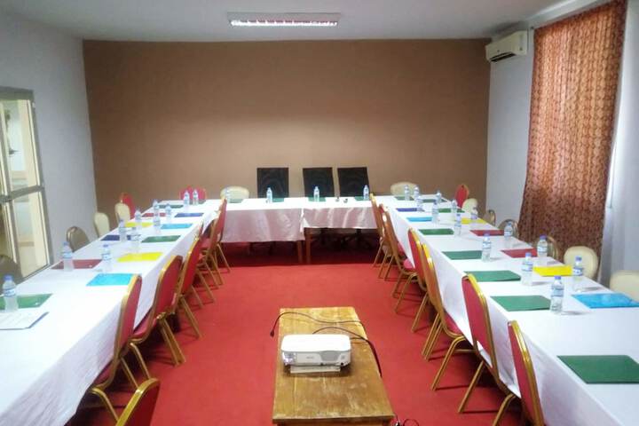 Meeting 33 of 49