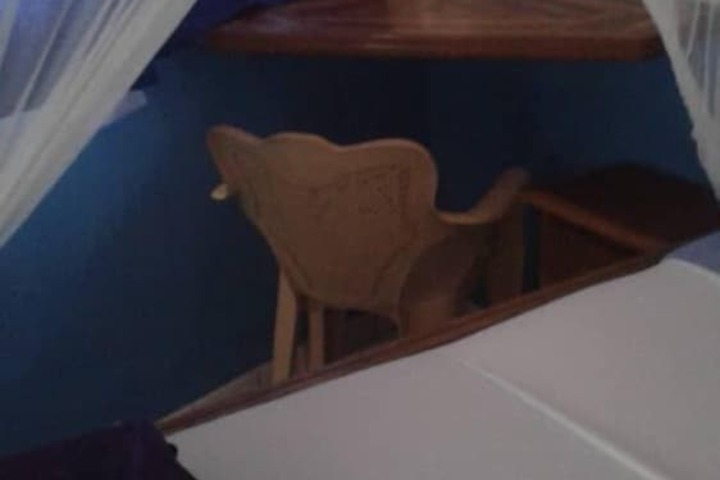 Room 8 of 17