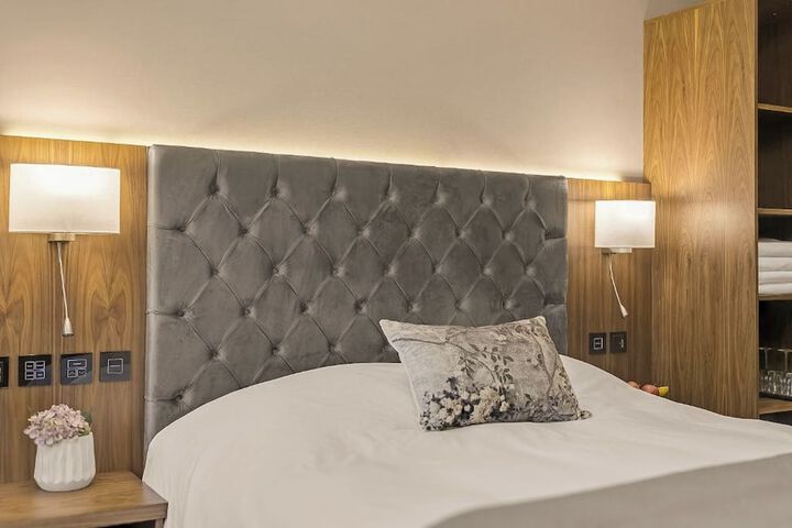 Room 40 of 131