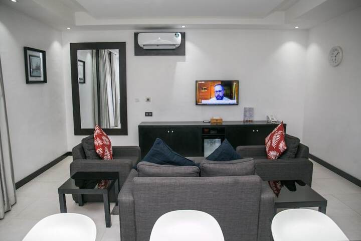 Room 7 of 31