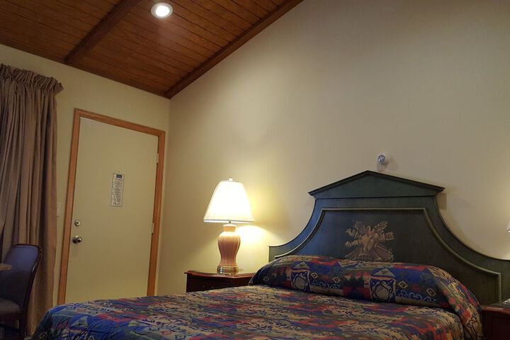 Room 25 of 50
