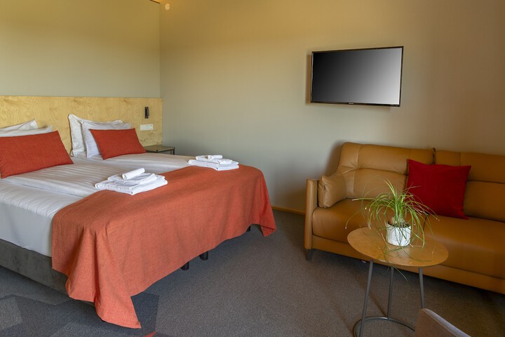 Room 34 of 131