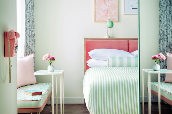 1 Queen Bed (1 of 21)